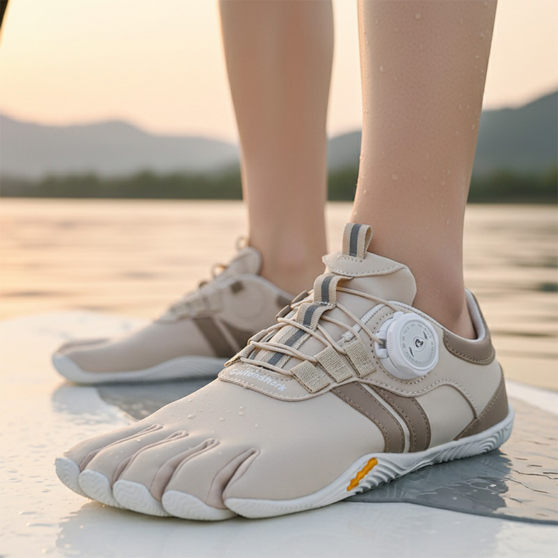 GallonShark Five Finger Barefo - Outdoor Adventure Shoes 评论和价格
